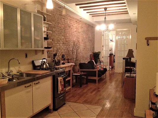 Rented by Nooklyn NYC LLC | media 18