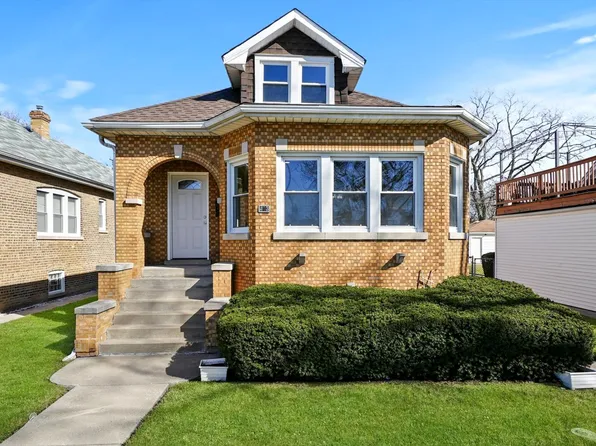 613 Frederick Ave, Bellwood, IL 60104