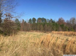 211 Hoover Cir, Toney, AL 35773