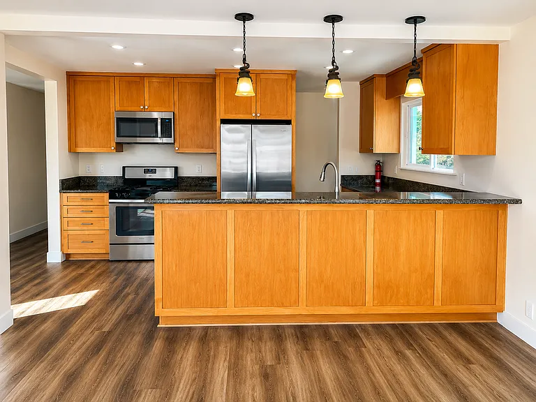 4645 Park Dr — Photo 10