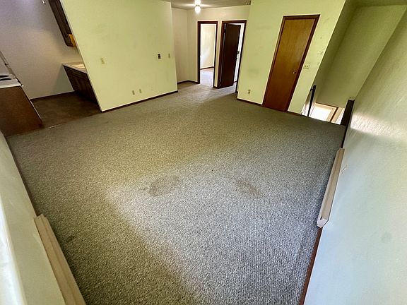 2nd image of 400 N Westridge Dr #D1