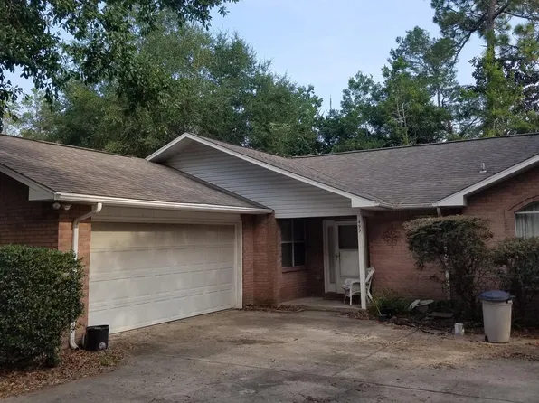 499 20th St, Niceville, FL 32578