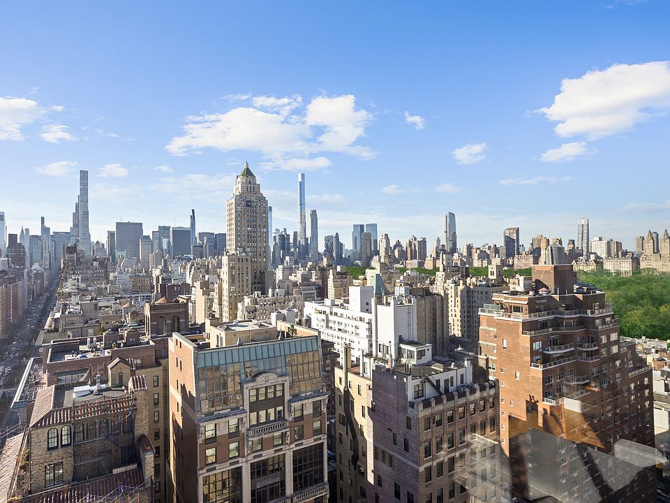 1st image of 900 Park Ave #24DC
