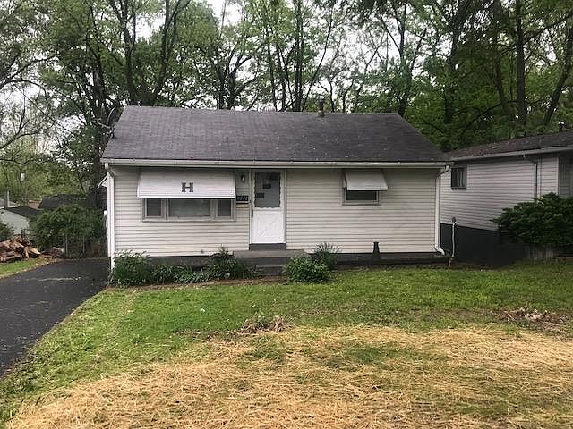 1st image of 3243 W Tennyson Ave