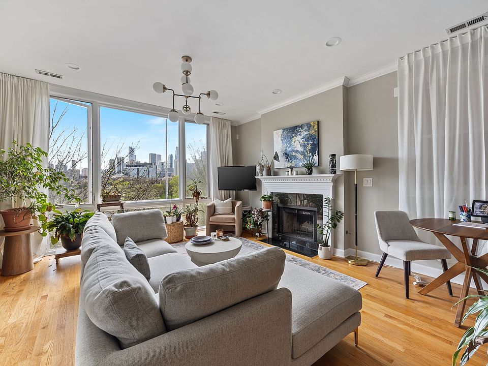 1st image of 616 N May St #B