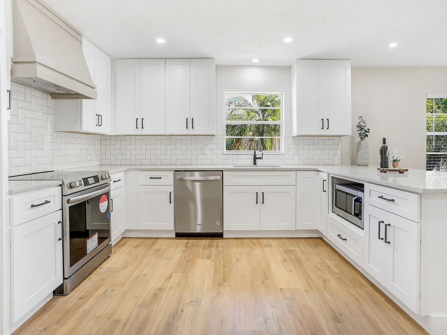 Co-Living Terry Unit 2 — Photo 1