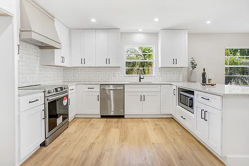 1011 Terry Dr Photo 1