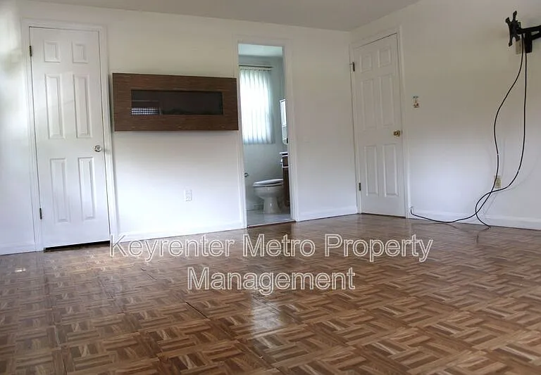 12308 Shelter Ln — Photo 14