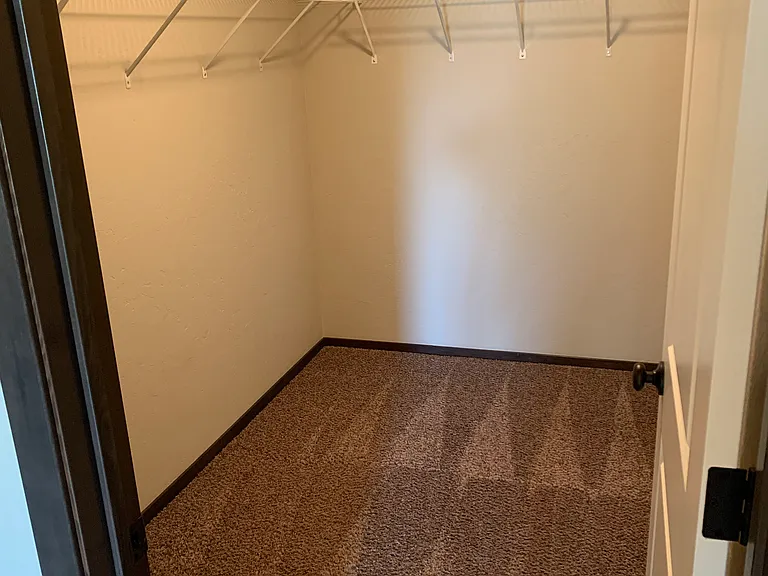 6010 Latah Ln — Photo 13