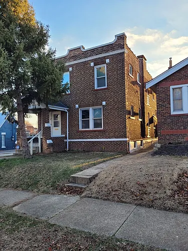 4710 Eichelberger St Photo 1