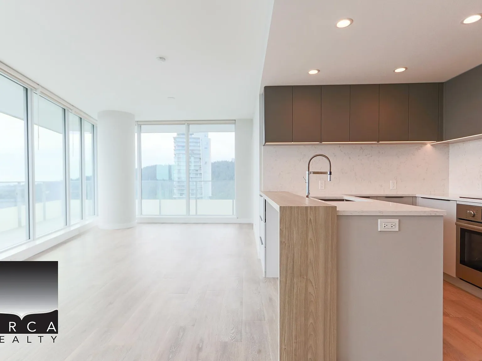 2 bed, 860 sqft, $2,900 — Photo 4