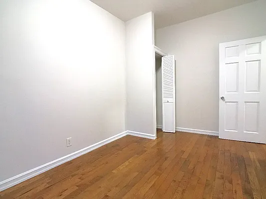 Rented by Sovereign Associates | media 12