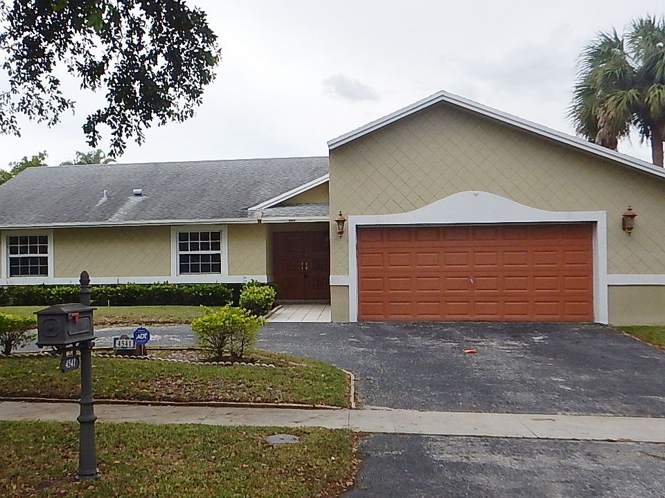 1st image of 4541 NW 70th Ave