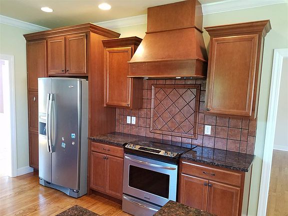 4th image of 3331 Nugget Dr