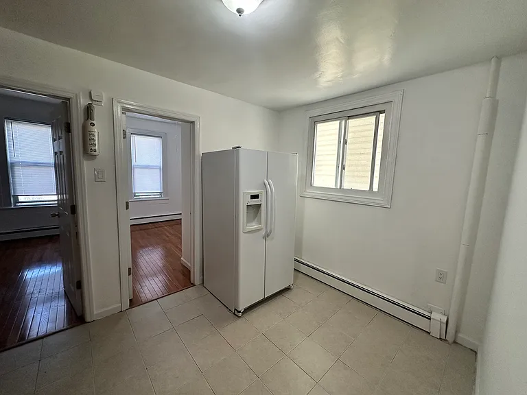 89 W 21st St #1 — Photo 10