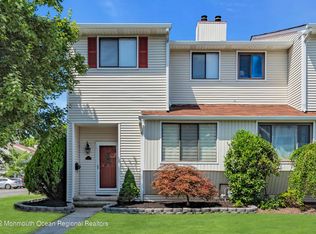 381 Middlewood Rd, Middletown, NJ 07748