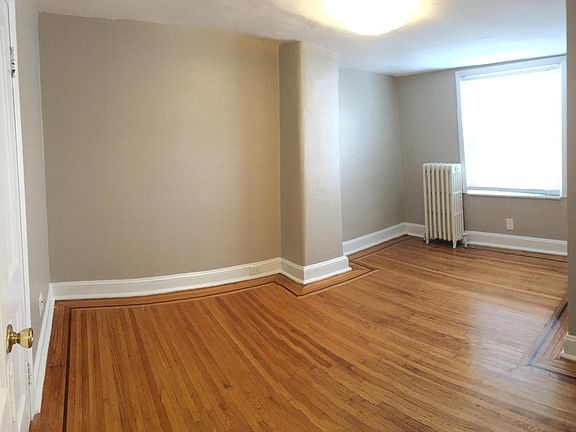 3rd image of 1809 E Passyunk Ave Floor 2