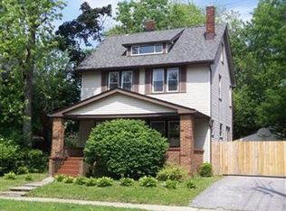2385 S Taylor Rd, Cleveland Heights, OH 44118