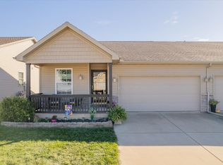 1006 Wartburg Dr, Bloomington, IL 61704