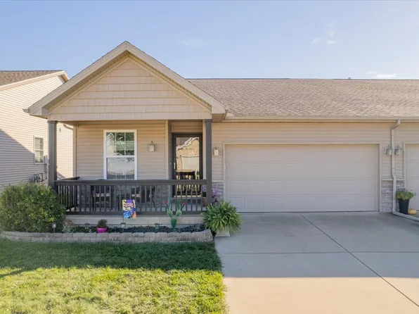 1006 Wartburg Dr, Bloomington, IL 61704