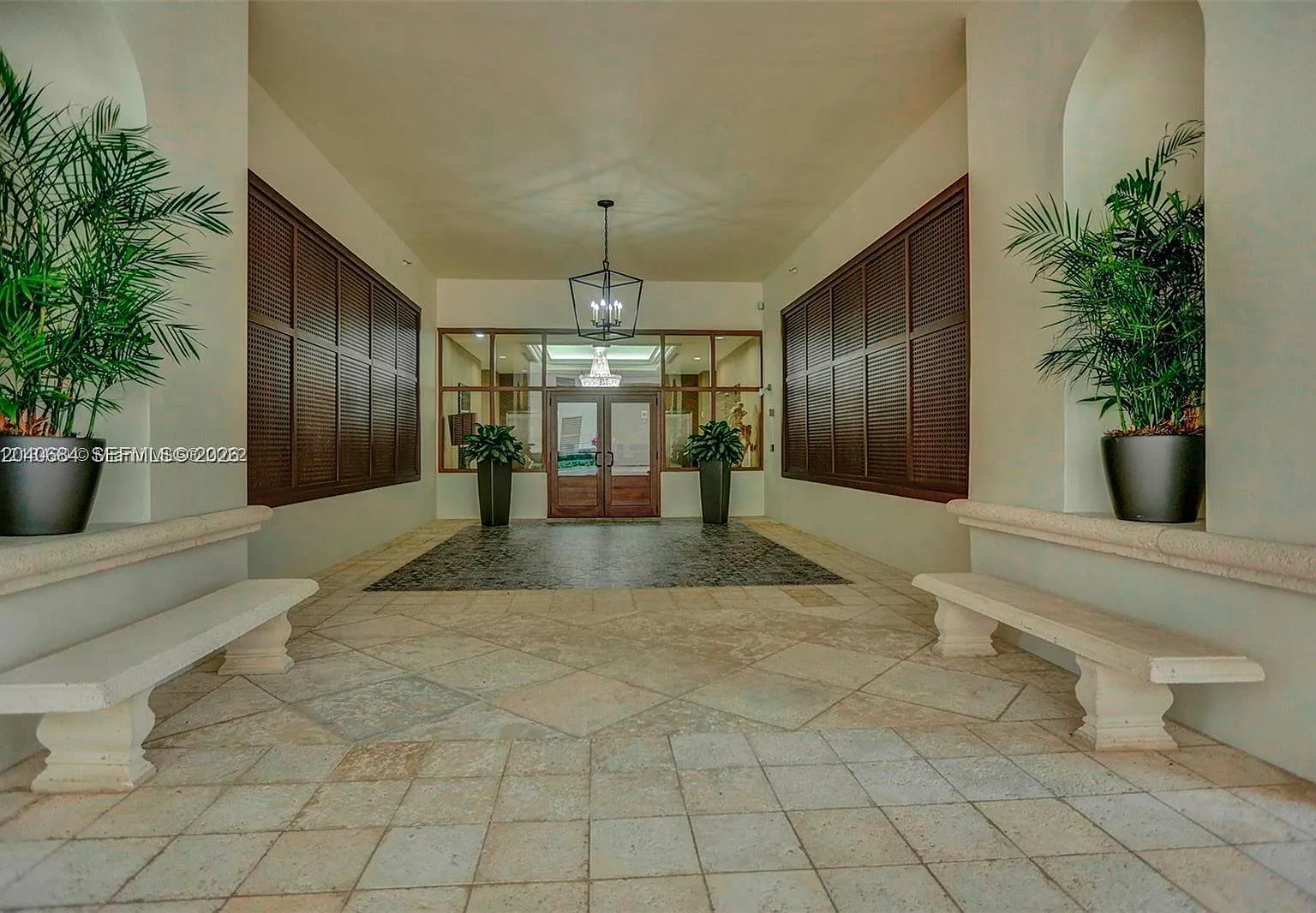 Gables Park Tower — Photo 1