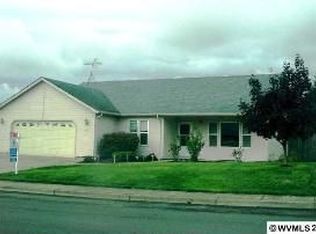 635 N 9th St, Aumsville, OR