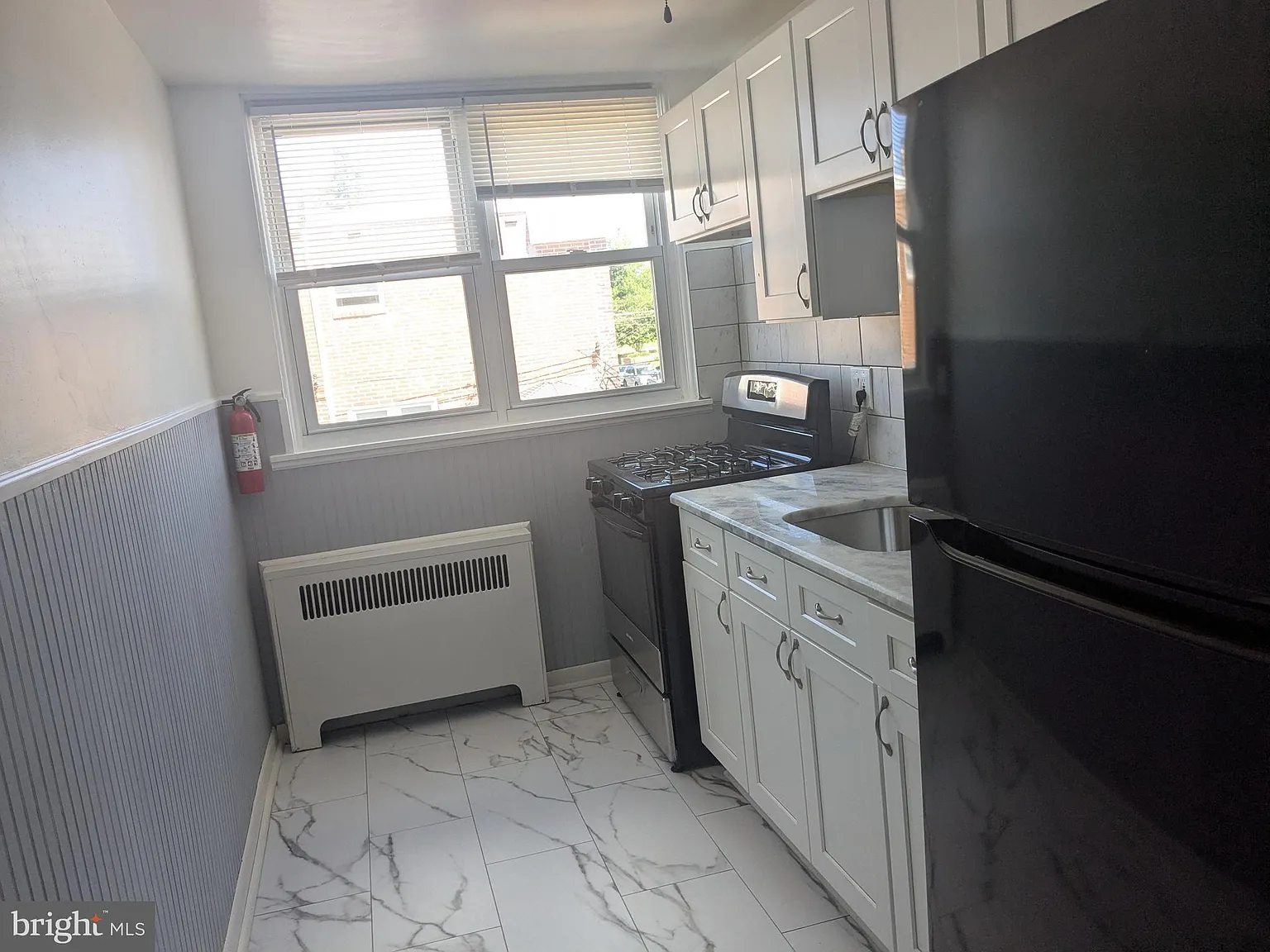 1 bed, 1332 sqft, $1,200 — Photo 2