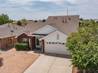 6904 Easton Pl NW, Albuquerque, NM 87114