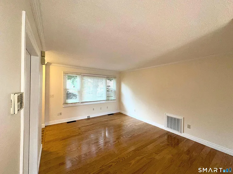799 Garfield Ave #799 — Photo 3