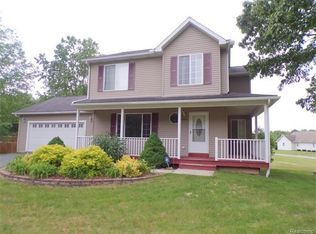 2420 Spartans Trl, Pinckney, MI