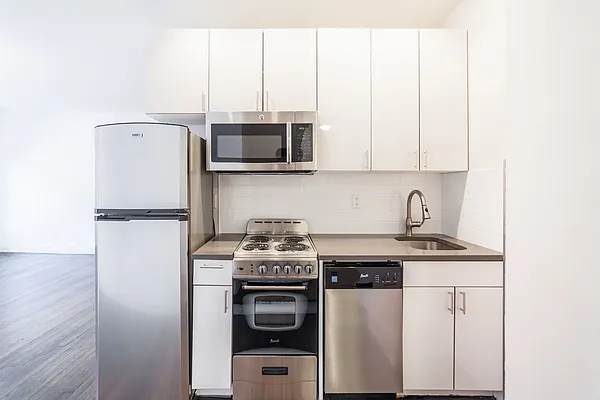 Rented by Gatsby Enterprises, LLC | media 15