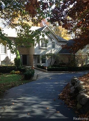 1st image of 5485 Parkside Dr
