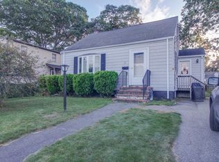 73 Beech St, Dedham, MA 02026