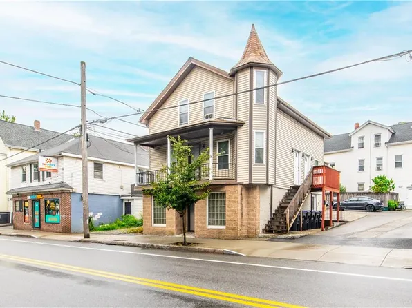 421 Broad St, Cumberland, RI 02864