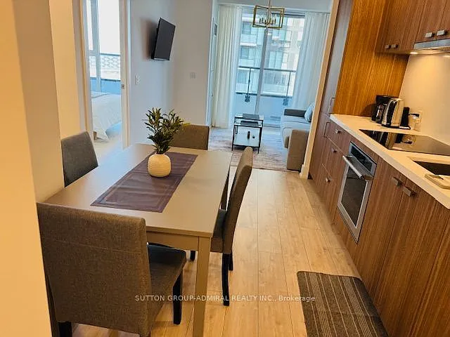 10 Inn On The Park Dr #1605 — Photo 9