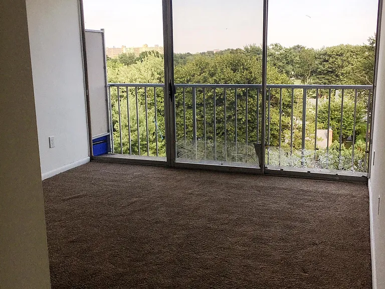 401 Cooper Landing Rd — Photo 9
