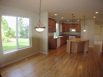 5th image of 8016 Wenatchee Pl NW