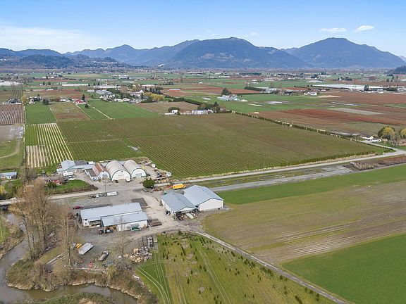 3rd image of 34211 Hallert Rd