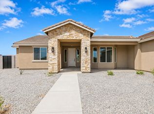1686 E Carriage Ln, Phoenix, AZ 85086
