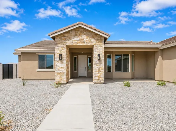 1686 E Carriage Lane, Phoenix, AZ 85086