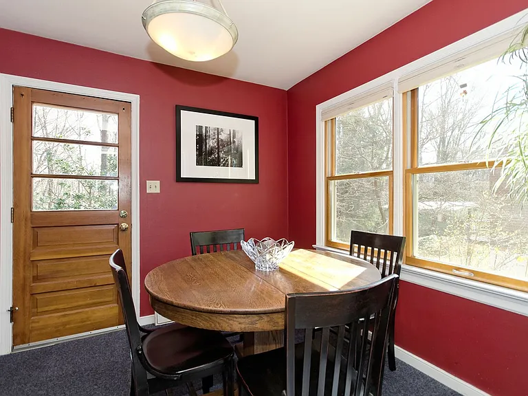 312 Monte Vista Ave — Photo 2