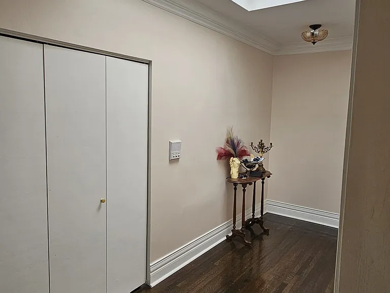 539 W Brompton Ave #3N — Photo 4