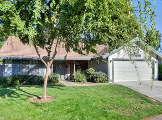 11622 Starbottle Ct, Gold River, CA 95670