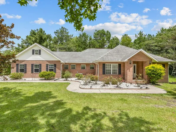 403 SW Cherrywood Way, Lake City, FL 32025