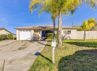 238 Cananea St, Vista, CA 92084