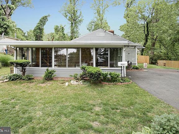 2nd image of 7112 Woodley Ln
