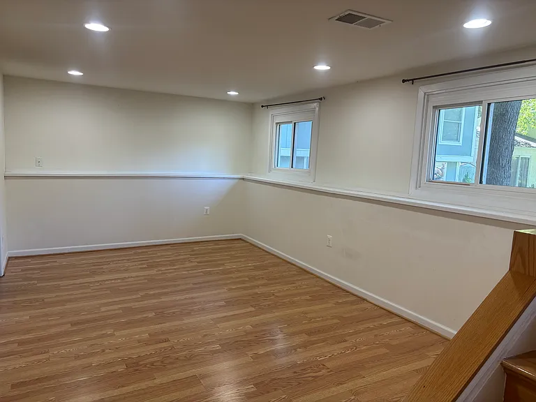 2262 Cocquina Dr — Photo 3