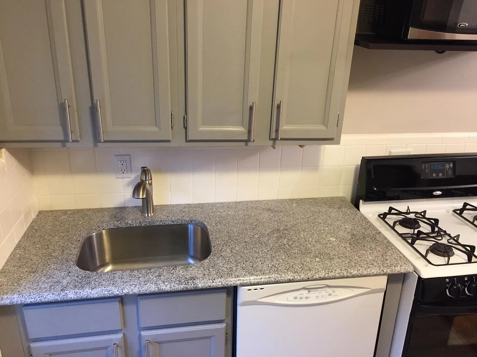 2 bed, 950 sqft, $1,295 — Photo 4