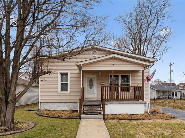 2311 E 25th St, Granite City, IL 62040