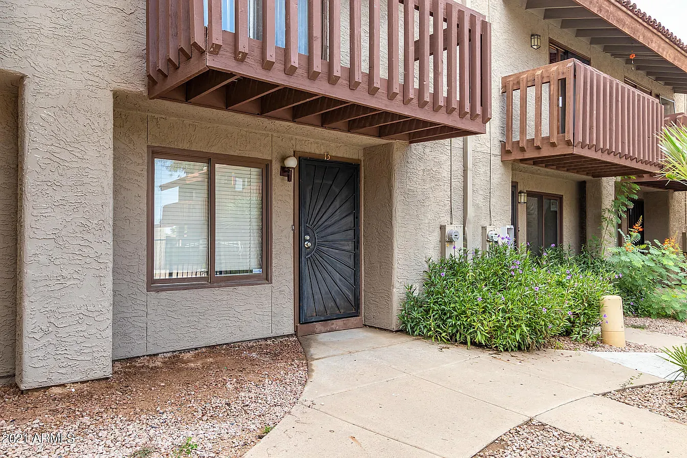 N 52nd St, Phoenix — Photo 1